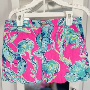 Lilly Pulitzer scalloped hem skirt/skort.  Girls size 10